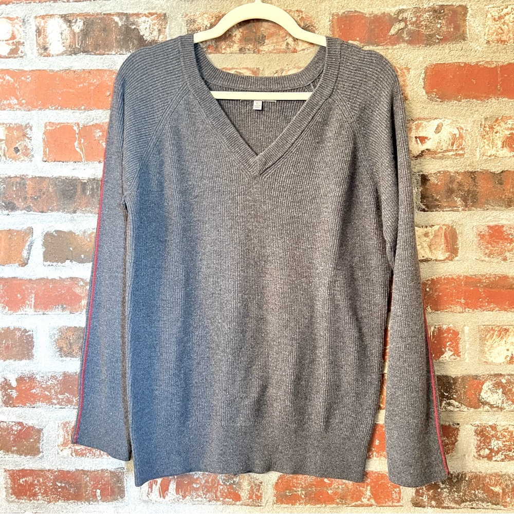 Cable Stitch Gray Sweater -Like New